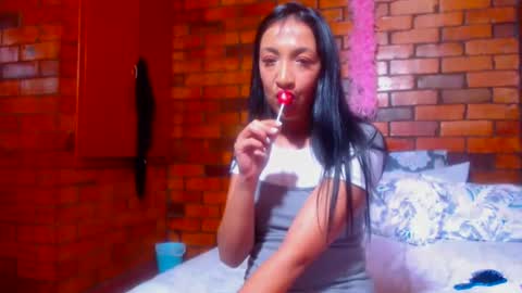 Snapshot of sabrina_v_ chatting on March 2025 06:07:01 PM Sabrina online show from March 2025 06:07:01 PM