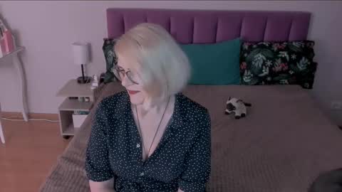 Sabrina MacMarren online show from March 2025 07:23:01 PM