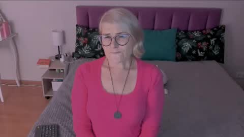 Sabrina MacMarren online show from March 2025 08:59:01 PM