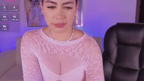 Sabrina M  online show from June 2026 09:23:01 PM