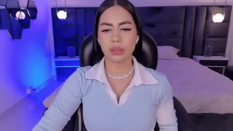 Sabrina M  online show from July 2026 06:48:01 PM