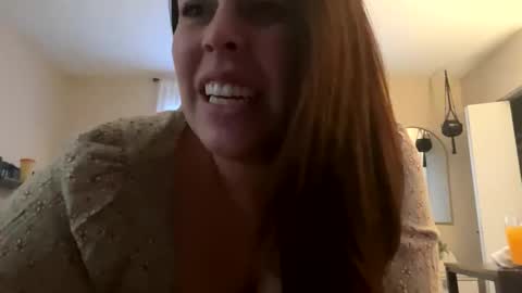 Snapshot of sabrinasunshine99 chatting on March 2025 11:44:02 PM sabrinasunshine99 online show from March 2025 11:44:02 PM