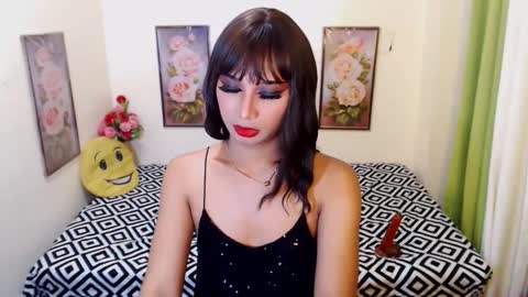 Snapshot of sabrinauniversalcockts chatting on December 2024 10:12:01 PM sabrina online show from December 2024 10:12:01 PM