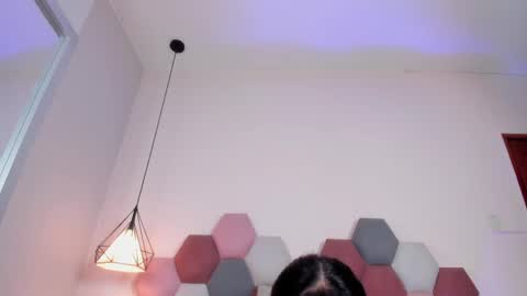 Snapshot of sabrinawarren_ chatting on April 2026 07:58:02 PM Sabrina Warren online show from April 2026 07:58:02 PM