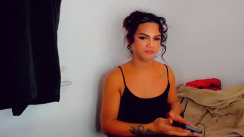 Snapshot of sacha_candy chatting on December 2024 03:25:01 AM Sacha online show from December 2024 03:25:01 AM