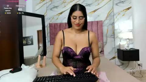 sachanoir online show from June 2026 07:27:02 PM