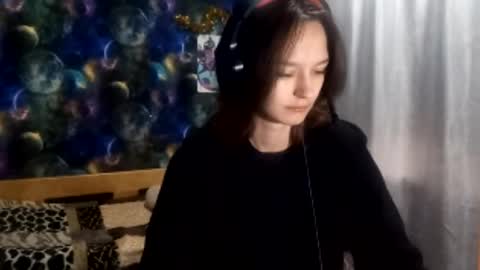 Adele online show from April 2026 08:06:01 AM