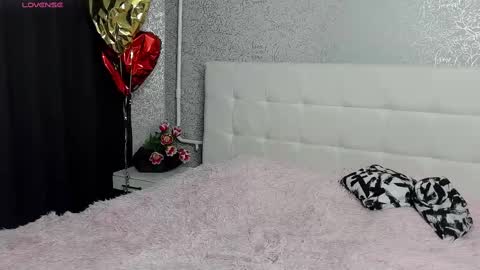 Sacura online show from March 2025 04:00:02 PM