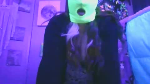 saddybaddie online show from October 2025 06:03:02 AM