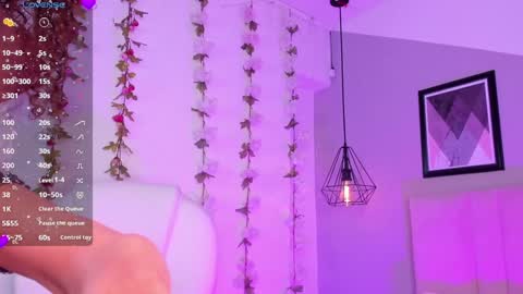 Snapshot of sade_jackson1 chatting on February 2025 07:52:02 PM Sophie online show from February 2025 07:52:02 PM