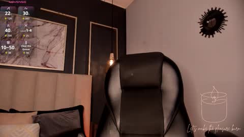 Snapshot of sade_jackson1 chatting on October 2025 04:59:02 AM Sophie online show from October 2025 04:59:02 AM