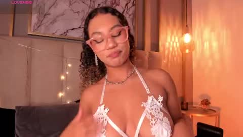 Sophie online show from June 2026 04:39:02 AM