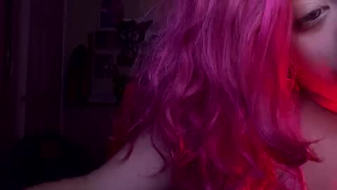 Snapshot of sadethevixen chatting on January 2025 09:27:01 AM Sadeeee online show from January 2025 09:27:01 AM