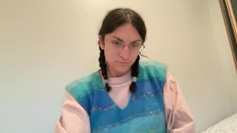 Snapshot of sadie_stars chatting on December 2024 12:41:01 AM Sadie online show from December 2024 12:41:01 AM