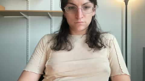 Snapshot of sadie_stars chatting on March 2025 06:55:01 PM Sadie online show from March 2025 06:55:01 PM