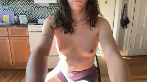 Snapshot of sadie_stars chatting on November 2025 05:16:01 PM Sadie online show from November 2025 05:16:01 PM