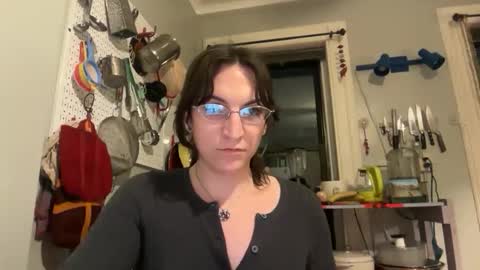 Snapshot of sadie_stars chatting on December 2025 12:15:02 AM Sadie online show from December 2025 12:15:02 AM