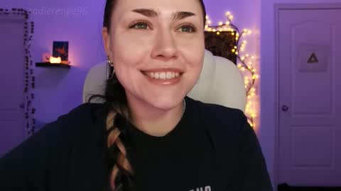 Sadie Renee  online show from February 2026 01:06:01 AM