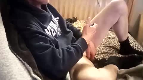 Snapshot of sadshadowdood chatting on February 2026 09:18:02 AM sadshadowdood online show from February 2026 09:18:02 AM