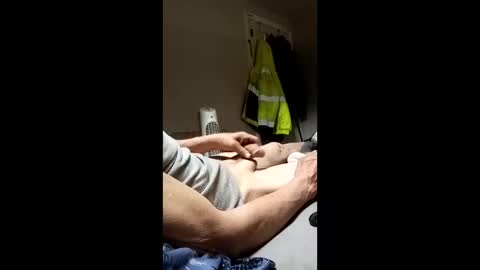 sadshadowdood online show from April 2026 12:08:02 PM