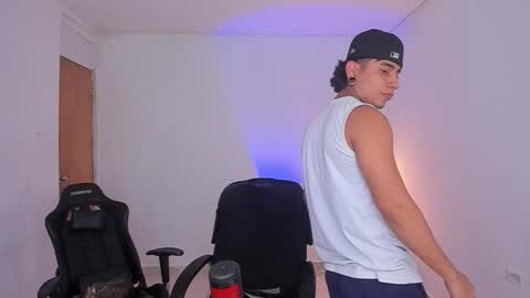 saenz_hotx online show from November 2025 08:19:02 PM