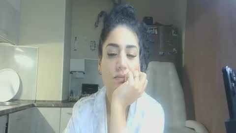 Queen online show from October 2025 01:58:01 PM