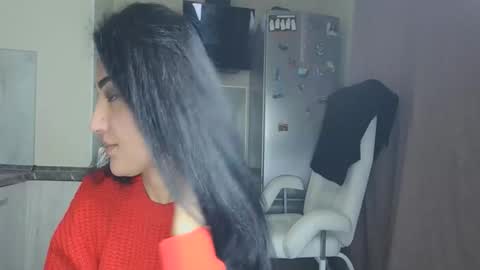 Queen online show from November 2025 08:29:01 PM