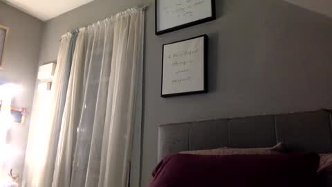 Snapshot of saggy888 chatting on September 2025 04:45:02 AM MistressLady online show from September 2025 04:45:02 AM