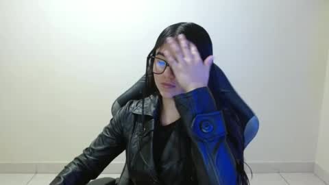 Sahaliefox  online show from June 2026 11:45:01 AM