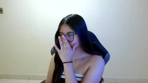 Sahaliefox  online show from June 2026 01:23:02 AM