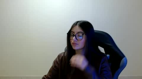 Sahaliefox  online show from July 2026 09:10:02 PM