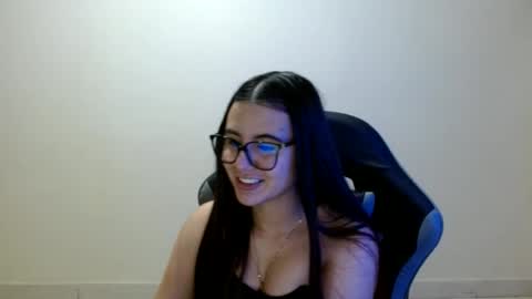 Sahaliefox  online show from July 2026 11:31:01 PM