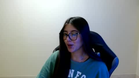 Sahaliefox  online show from July 2026 08:57:02 PM