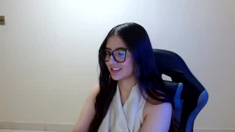 Sahaliefox  online show from July 2026 05:15:02 PM