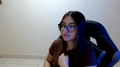 Sahaliefox  online show from July 2026 10:14:02 PM