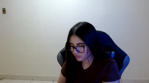 Sahaliefox  online show from July 2026 10:29:02 PM