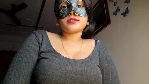 Queen Archana online show from December 2024 07:00:02 PM