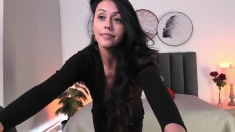 Snapshot of saharagarcia chatting on December 2024 06:53:01 PM Sahara Garcia online show from December 2024 06:53:01 PM