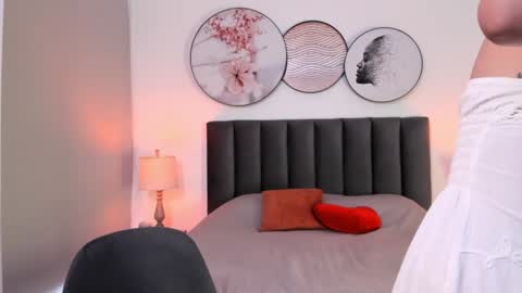 Snapshot of saharagarcia chatting on January 2025 07:44:02 PM Sahara Garcia online show from January 2025 07:44:02 PM