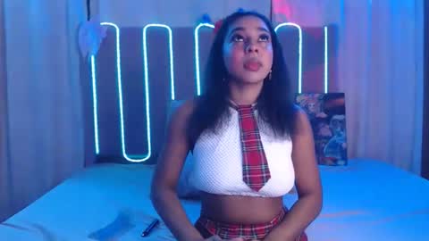 sahia ebonny online show from February 2026 07:32:02 PM