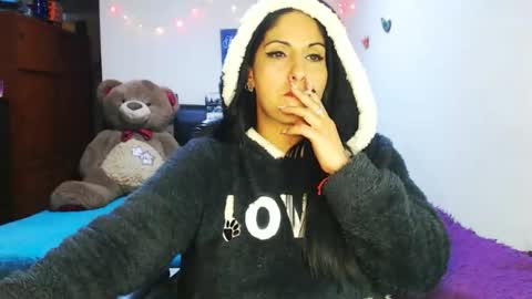 Karina online show from November 2025 02:22:01 AM