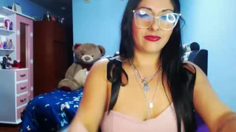Karina online show from March 2026 12:25:01 AM