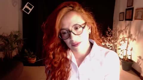 SARA online show from February 2025 02:42:01 PM