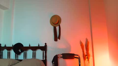 Snapshot of sailor_sindy chatting on May 2026 06:04:02 PM Sindy Scott online show from May 2026 06:04:02 PM