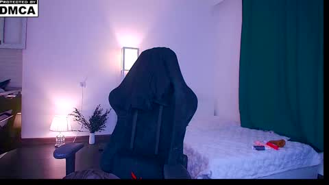 Sofia online show from May 2026 12:17:02 AM