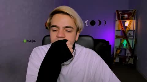 saimon_best online show from November 2025 01:12:02 PM