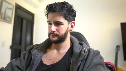 saimon  online show from November 2025 02:00:01 AM