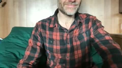 saint009 online show from March 2026 02:18:01 PM