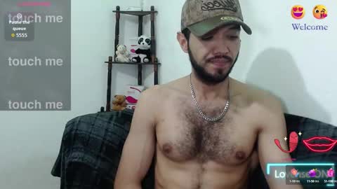 Snapshot of saint_castle chatting on September 2025 10:47:01 PM Saint Castle online show from September 2025 10:47:01 PM