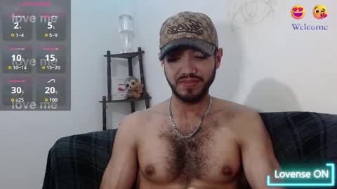 Snapshot of saint_castle chatting on February 2026 03:53:01 PM Saint Castle online show from February 2026 03:53:01 PM